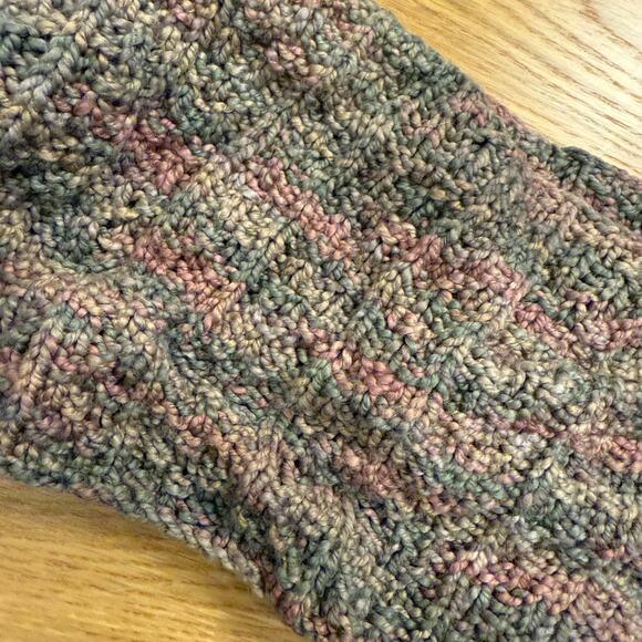 Handmade knitted infinity scarf neck gator pink green brown - Picture 11 of 11